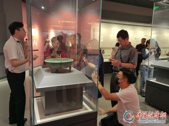 nan7：兩岸媒體拍攝輔首三獸足銅爐（西晉）