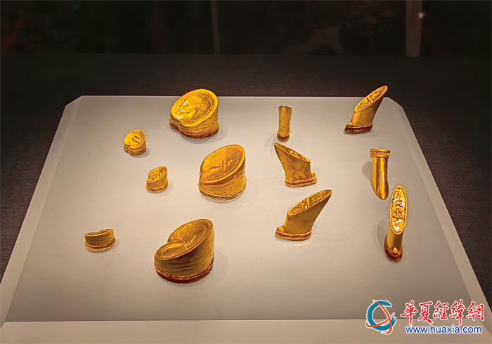 劉賀墓出土的褭蹏金、麟趾金