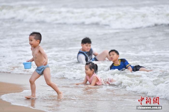 海南?？冢汉⑼钇谔だ讼砬鍥? style=