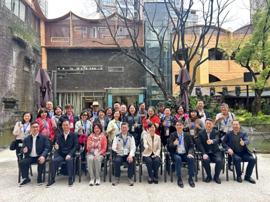 臺(tái)灣旅游業(yè)界參訪團(tuán)在南昌市參訪考察145