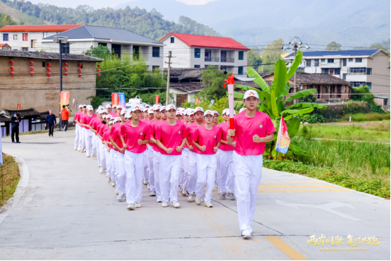 1025+兩岸共跑新聞通稿（圖文版）1271