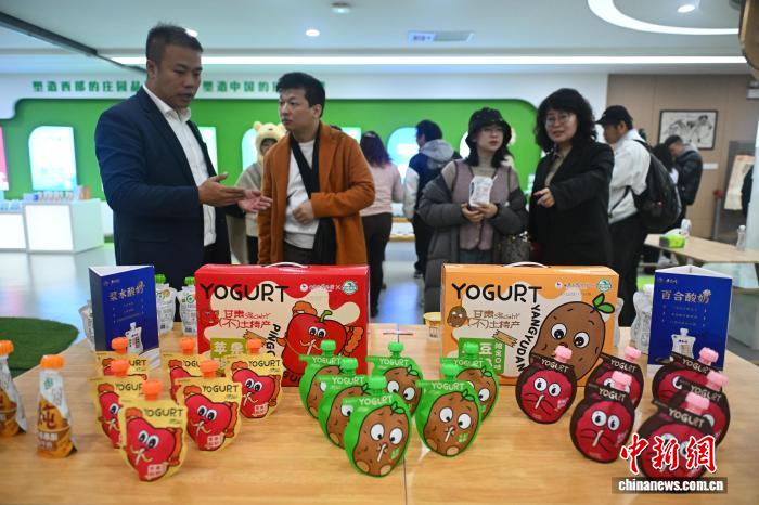 2025年兩岸青年助力鄉(xiāng)村振興電商直播交流活動在甘肅舉行