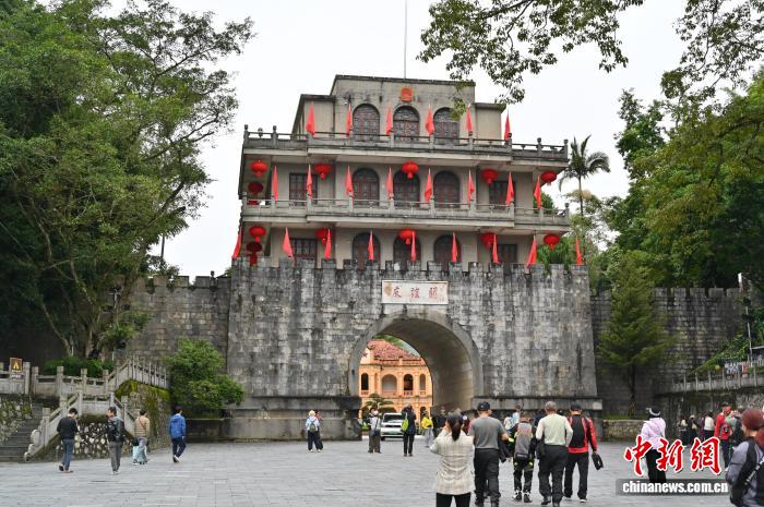 ca21ed24-cbcf-4b03-a272-cb7f544d0101_zsite