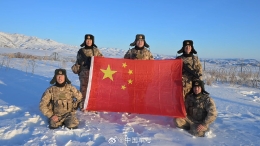 008rKb6ply1i9h763jfhnj31hc0u0e81