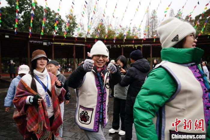 中國國民黨中央委員暨黨代表云南參訪團(tuán)