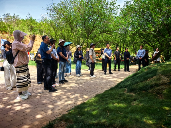 臺灣農(nóng)業(yè)考察團(tuán)