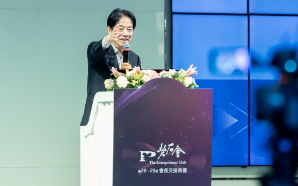 賴清德21日選在臺(tái)中、眾多企業(yè)家出席的盤石會(huì)活動(dòng)提到，將送重啟核二、核三的評(píng)估